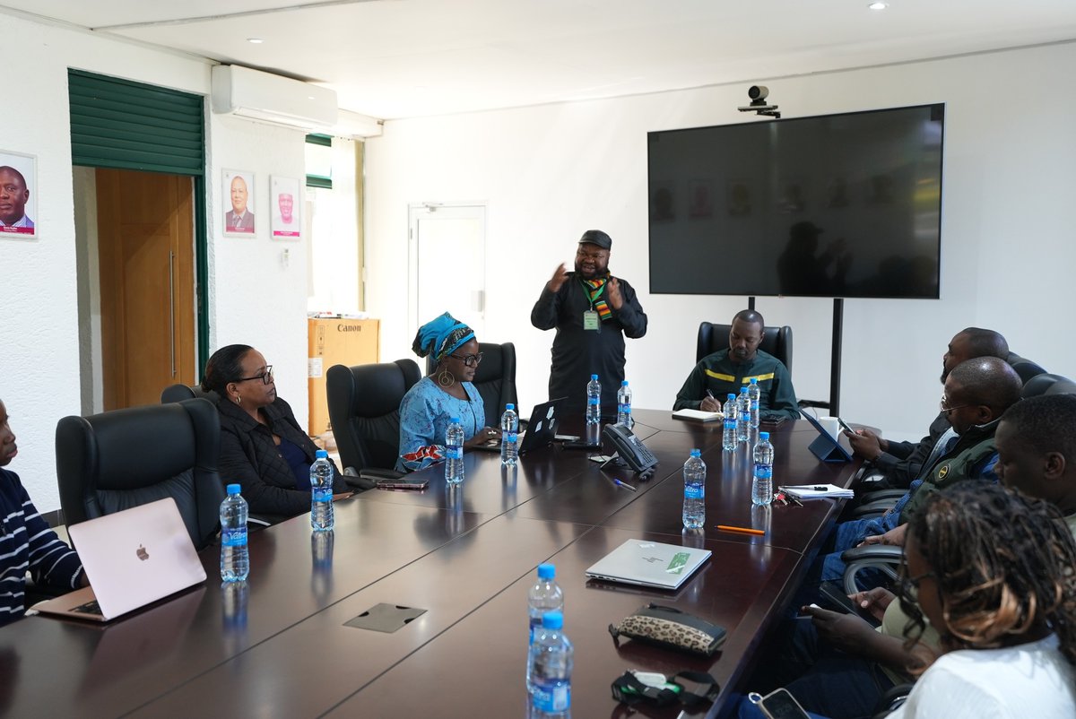 We were pleased to welcome Ms. <a href="/palabanapalms/">Brenda Mofya</a> (Head of the <a href="/Oxfam/">Oxfam International</a> UN Office in New York) and Mr. <a href="/BriggsBomba/">Briggs Bomba</a> (Programs Director at <a href="/TrustAfrica/">TrustAfrica</a>) today at the <a href="/AU_ECOSOCC/">African Union ECOSOCC</a> Secretariat!

Ms. Mofya reminded us that the <a href="/_AfricanUnion/">African Union</a> belongs to all Africans, and that the work