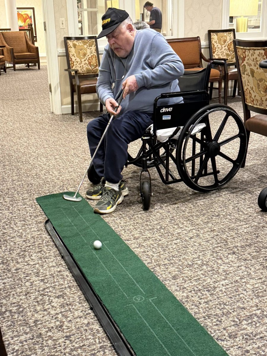 joepohlen's tweet image. A day in the life at River Oaks—keeping busy and having fun while doing it!
