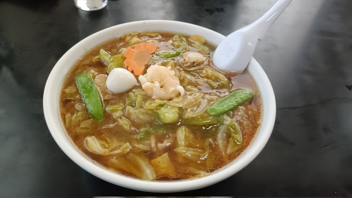 ycreate85's tweet photo. もう日数経ったが、6月で閉店した店で、最後ということで自分が広東麺、妻が五目あんかけ焼きそばを閉店間際に食べた。
地元であんかけ焼きそばを出す飲食店が減るばかり。 https://t.co/hXUUqUikjG