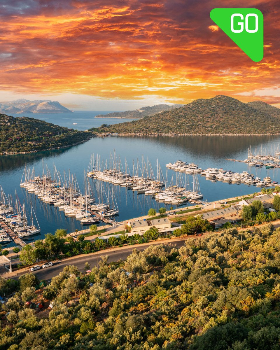 GO'yla Yolculuk İpuçları serimizde bu kez rotamızı Akdeniz'in incisi Kaş'a çeviriyoruz!☀️

Turkuaz denizi, tarihi dokusu ve eşsiz manzaralarıyla Kaş, yaz tatilinizin favorisi olacak. Antik tiyatrodan gün batımını izleyin, şirin sokaklarında kaybolun ve Kaş'ın o eşsiz atmosferini