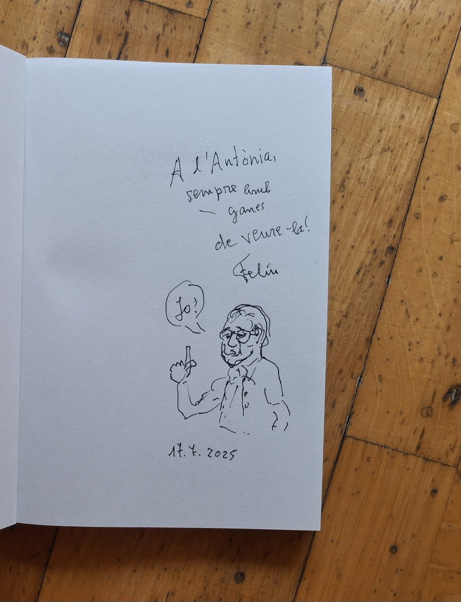 CarrePons's tweet image. El juliol és mes de trobades i retrobades. Ahir, dinar a Terrassa amb amics i el Feliu Formosa em va regalar això. És un honor!!!!