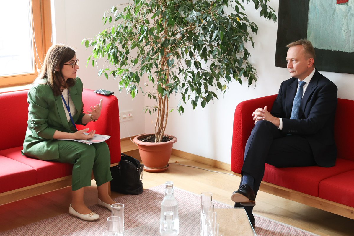 Inês Domingos (@ines_cldomingos) on Twitter photo I met with <a href="/Piotr_Serafin/">Piotr Serafin</a> after the General Affairs Council to discuss the EU’s long term budget post-2027. 🇵🇹🇪🇺 I met with <a href="/Piotr_Serafin/">Piotr Serafin</a> after the General Affairs Council to discuss the EU’s long term budget post-2027. 🇵🇹🇪🇺