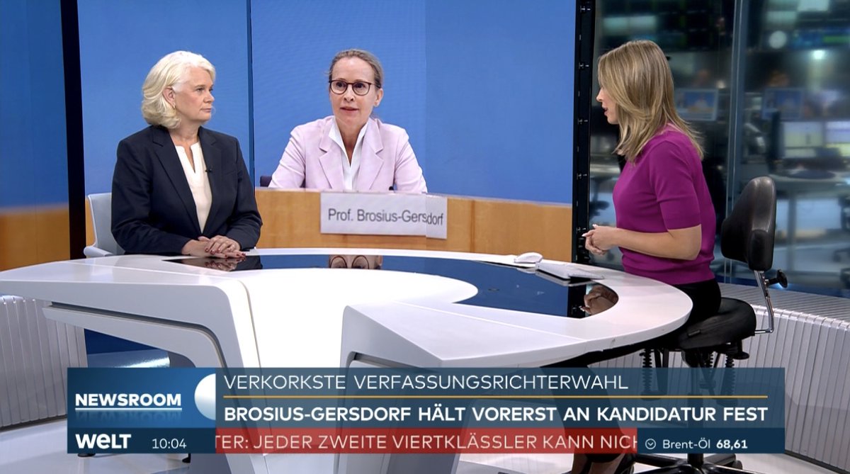 SaskiaLudwigCDU's tweet image. Mad Miersch! Eine Professorin aus Potsdam, die eine Impfpflicht aus dem Grundgesetz herleitete und Zwangsmaßnahmen gegen Nicht-Geimpfte forderte, als längst die eingeschränkte Wirkungsweise und mögliche Nebenwirkungen diskutiert wurden, ist nicht wählbar! spiegel.de/politik/deutsc…
