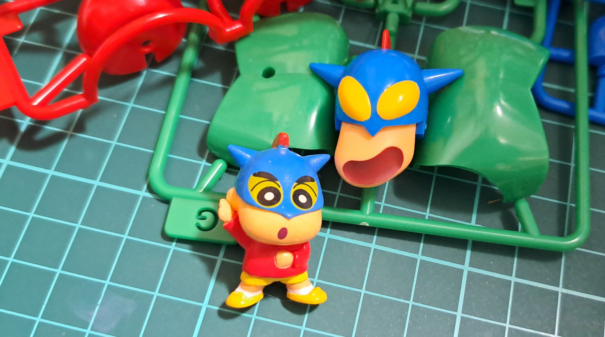 アクション仮面ページ アクション仮面 ： 5 (アクションコミックス) | 臼井儀人