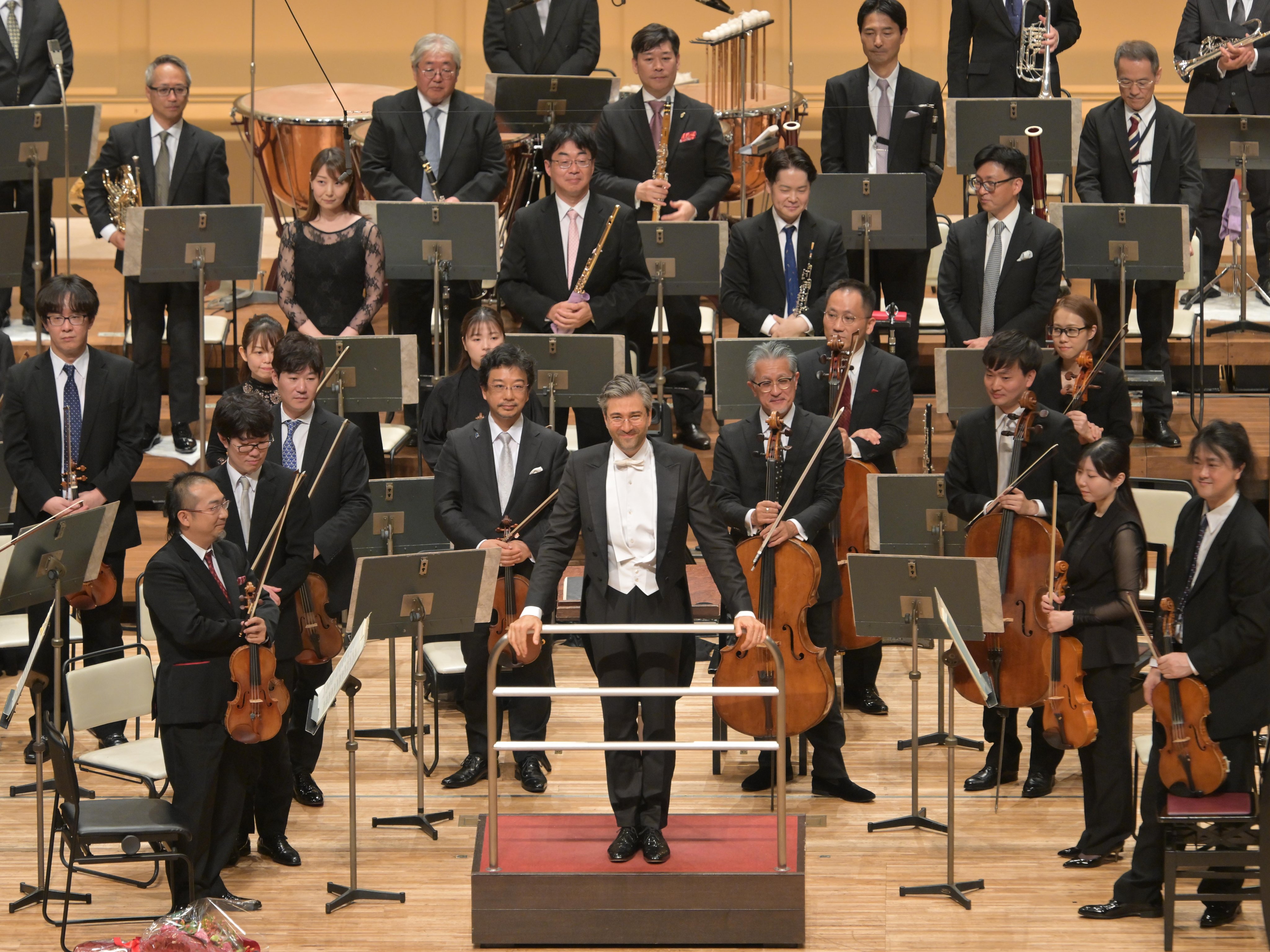 N響 プロムナード・コンサート NHK交響楽団 新品未開封 Amazon.co.jp: N響 プロムナード・コンサート: ミュージック