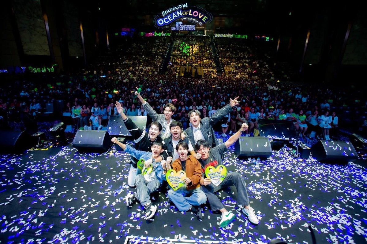 AMLightBox's tweet image. ขอบคุณแฟนคลับ นุ๊ก ธนดล - ป๊ายปาย โอริโอ้ ที่ไว้ใจเลือกใช้กล่องไฟของทางร้านนะคะ ขอบคุณเจ้าของภาพด้วยค่ะ 😊🙏🏻 | 27.06.2025 #รักนะต้าววาฬ_5thAnniversary
#ReviewAMLightBox