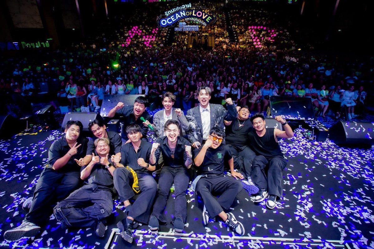 AMLightBox's tweet image. ขอบคุณแฟนคลับ นุ๊ก ธนดล - ป๊ายปาย โอริโอ้ ที่ไว้ใจเลือกใช้กล่องไฟของทางร้านนะคะ ขอบคุณเจ้าของภาพด้วยค่ะ 😊🙏🏻 | 27.06.2025 #รักนะต้าววาฬ_5thAnniversary
#ReviewAMLightBox