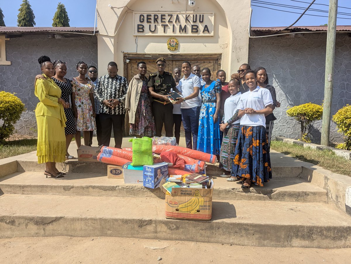 GodlistenGiven's tweet photo. Last month, through The Bible for All Tanzania 🇹🇿 @thebible4alltz , we visited Butimba Prison in Mwanza—1,200+ inmates, but only 40 Bibles. The need is great.

“LORD, revive Your work...”        Habakkuk 3:2

#TheBibleForAllTanzania 
#TheBibleForAll
 #HopeBehindBars https://t.co/n8PYES3I4K