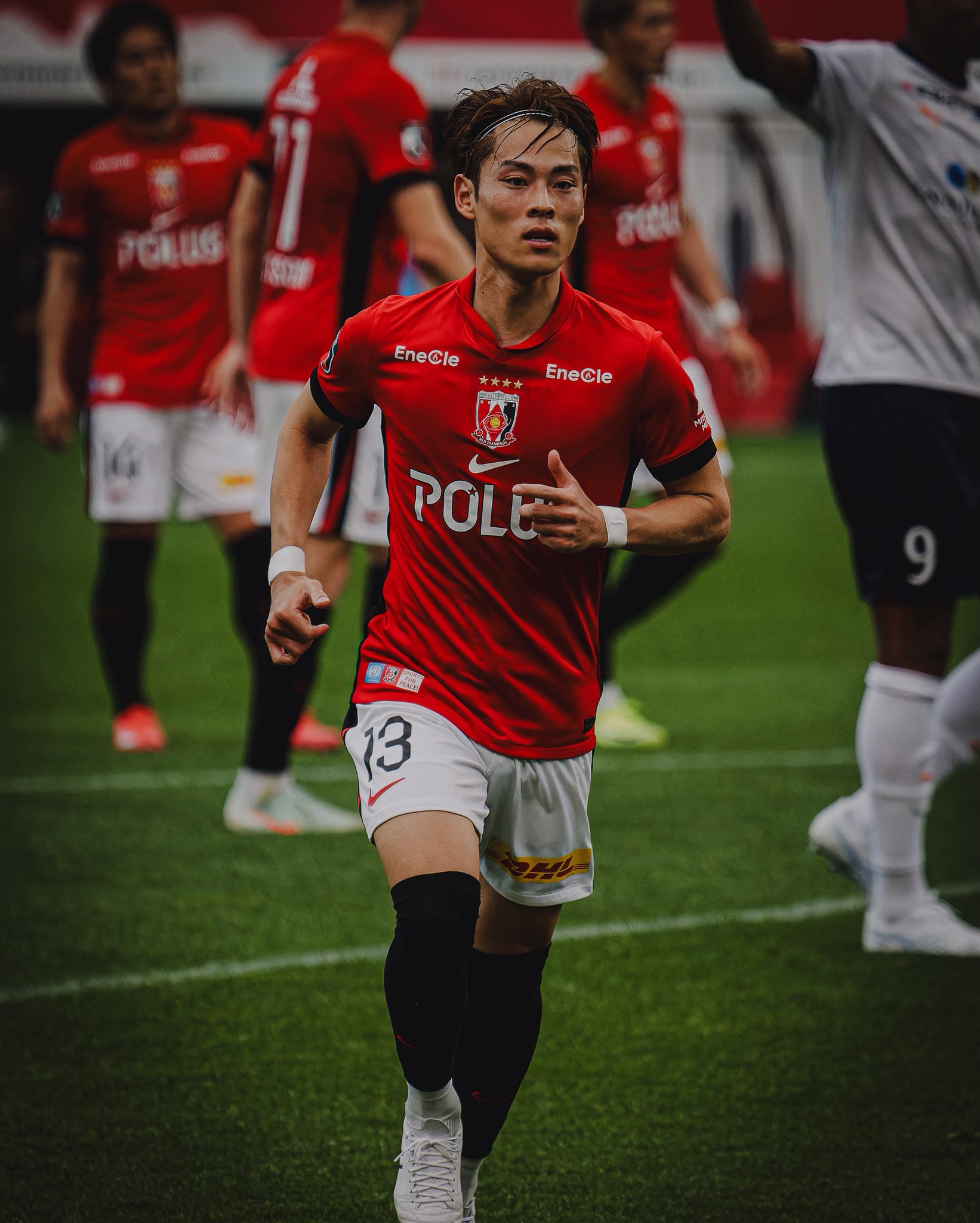 バラ売り不可　渡邊凌磨　FC東京　浦和レッズ　サイン付き25thユニフォーム他 61 【渡邊凌磨/FC東京】2023 Topps Jリーグ フラッグシップ