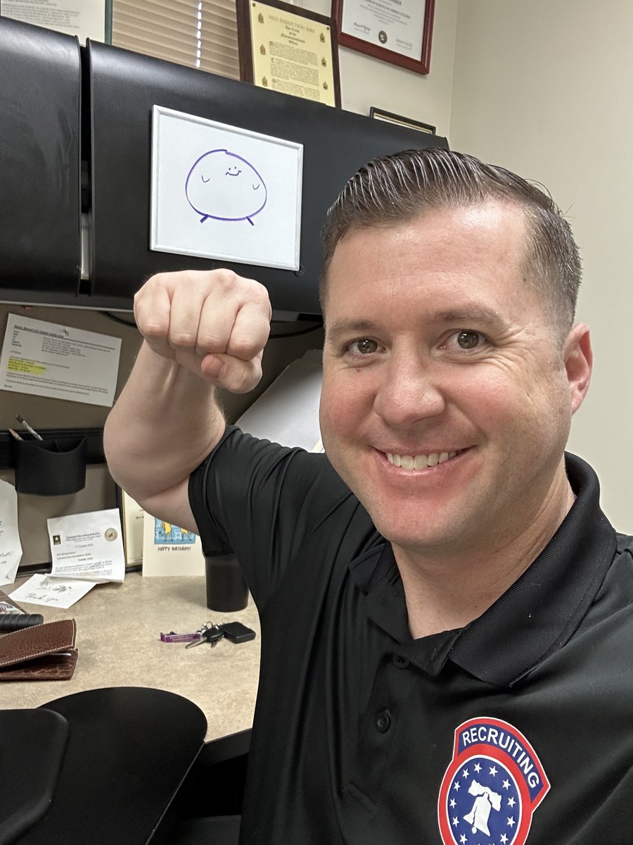 Good morning! Happy Friday! 🎉 

Weekend is upon us! Lets close out strong! 💪🏻 

Cannot wait to see yall tonight. Been grindin’ like crazy on Diablo 😈 

Have a great Friday, Doods! 😎🤙🏻