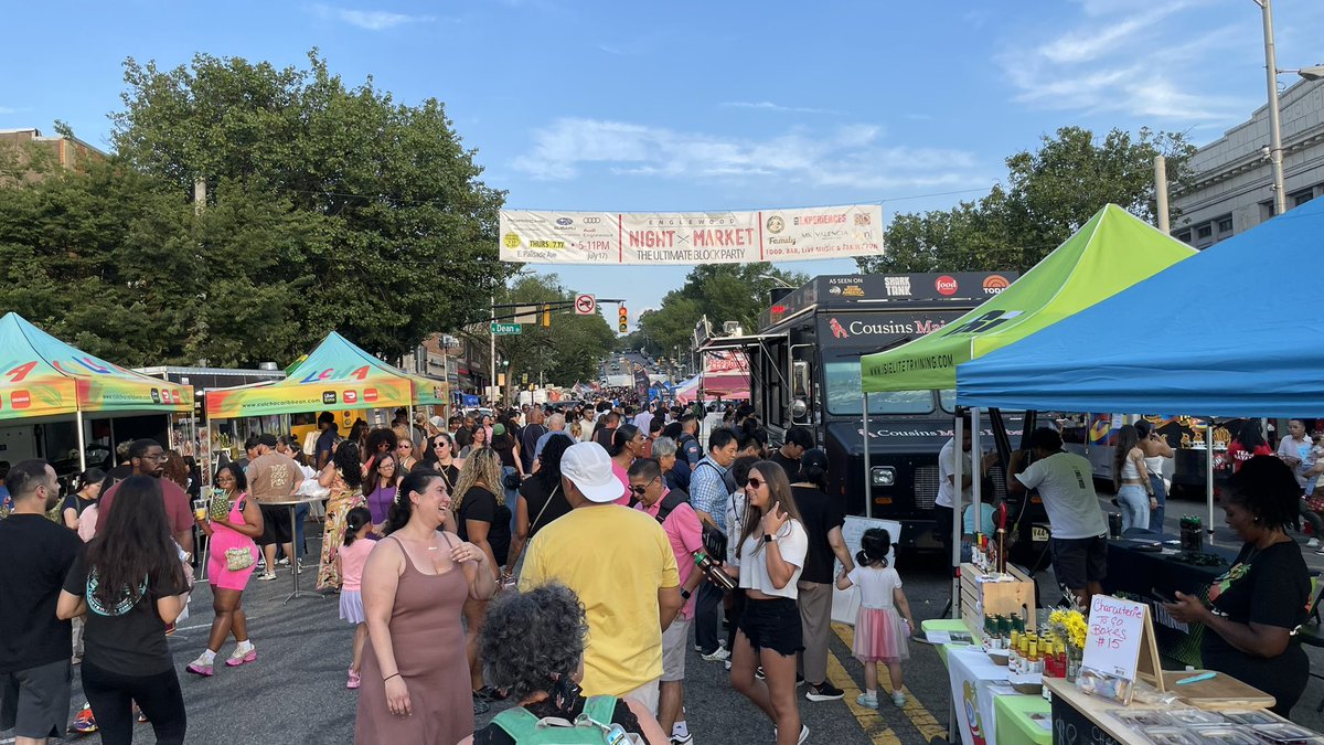 It was a wonderful evening of music, food and fun last night at the Englewood Night Market!