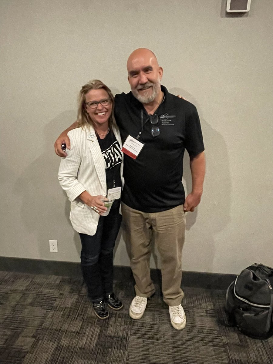 Emily Arthun tweet media