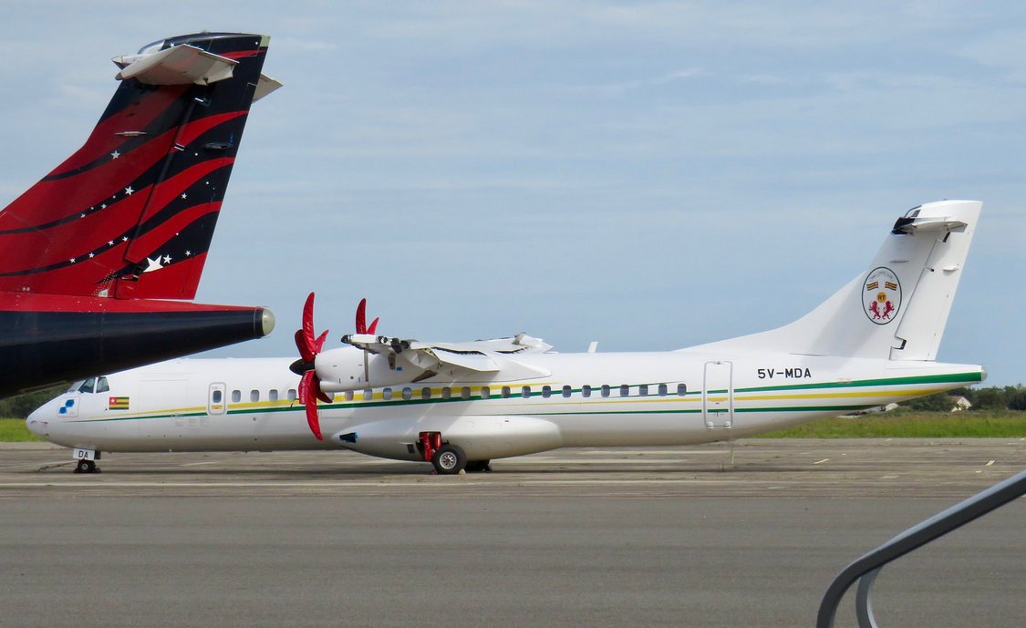 fabsenbln's tweet image. #Mali🇲🇱 - Yesterday the ATR 72-600 (reg. 5V-MDA of #Togo's🇹🇬 Air Force was in #Bamako for a visit, stayed just 1h and flew then back to Lomé. The transponder still shows the old "Liz Aviation" registration XT-LIZ.