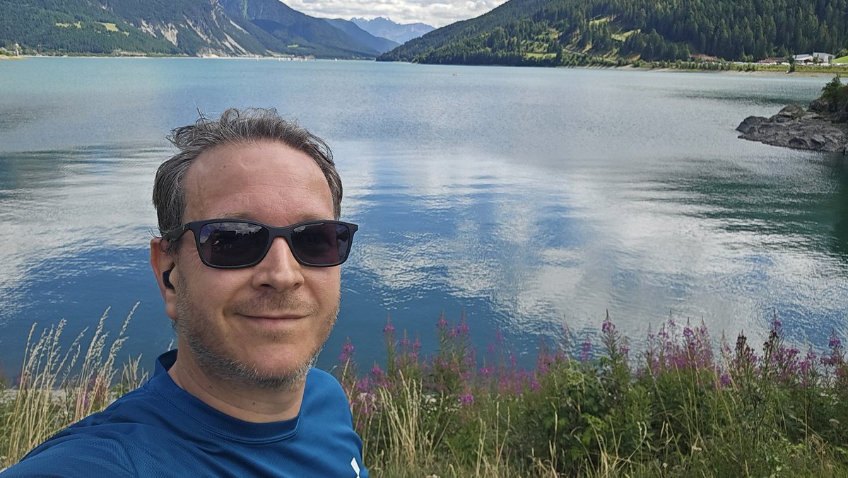 Cyclopentadien's tweet image. Einmal um den See.
Pizza heute Abend habe ich mir verdient. Und jetzt noch ein Eis.