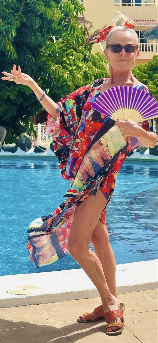 OfficialTracieB's tweet image. Finally, a rest. Thanks to my wonderful, funny and extremely kind friends , Nik and Tan. The best people you could ever meet. More pics soon! Unless you’re all bored of holiday pics! 🤣💋😘😎