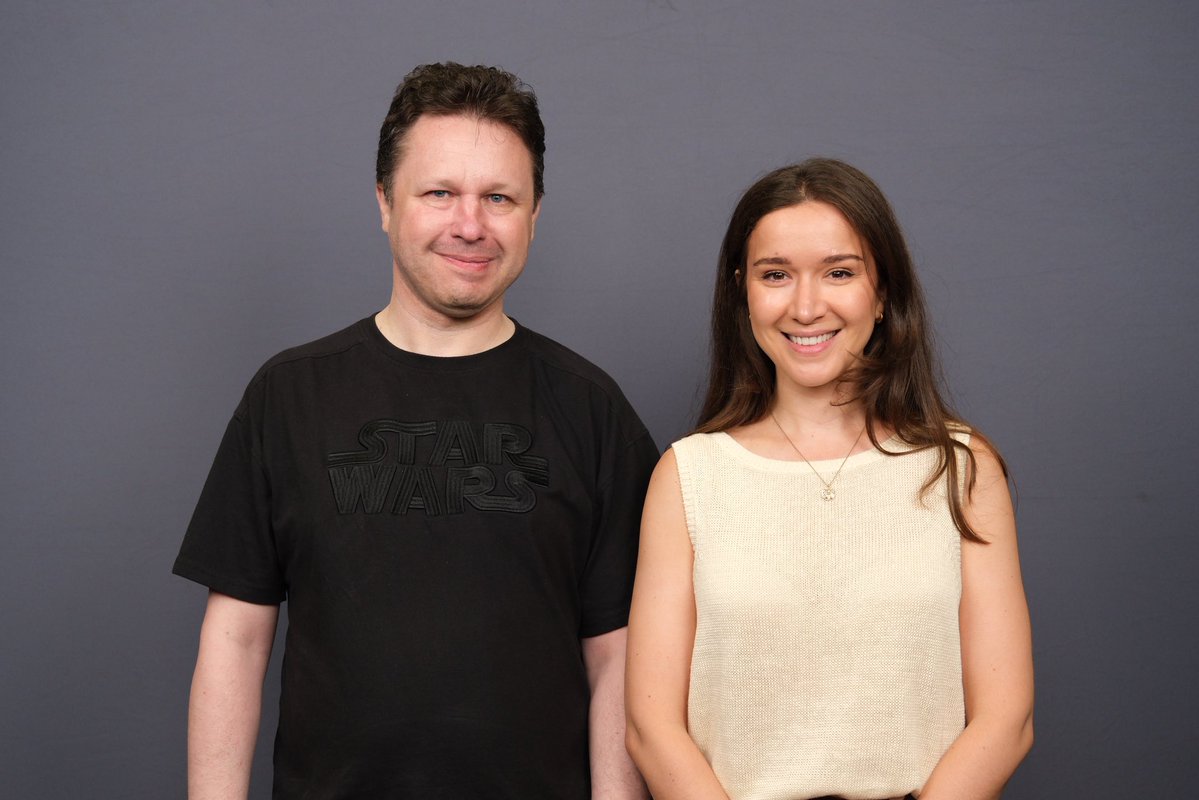 Trev71_MUFC's tweet image. Was great to meet Felicity from Arrow (Emily Bett Rickards ) and Kleya from Andor (Elizabeth Dulau) last weekend