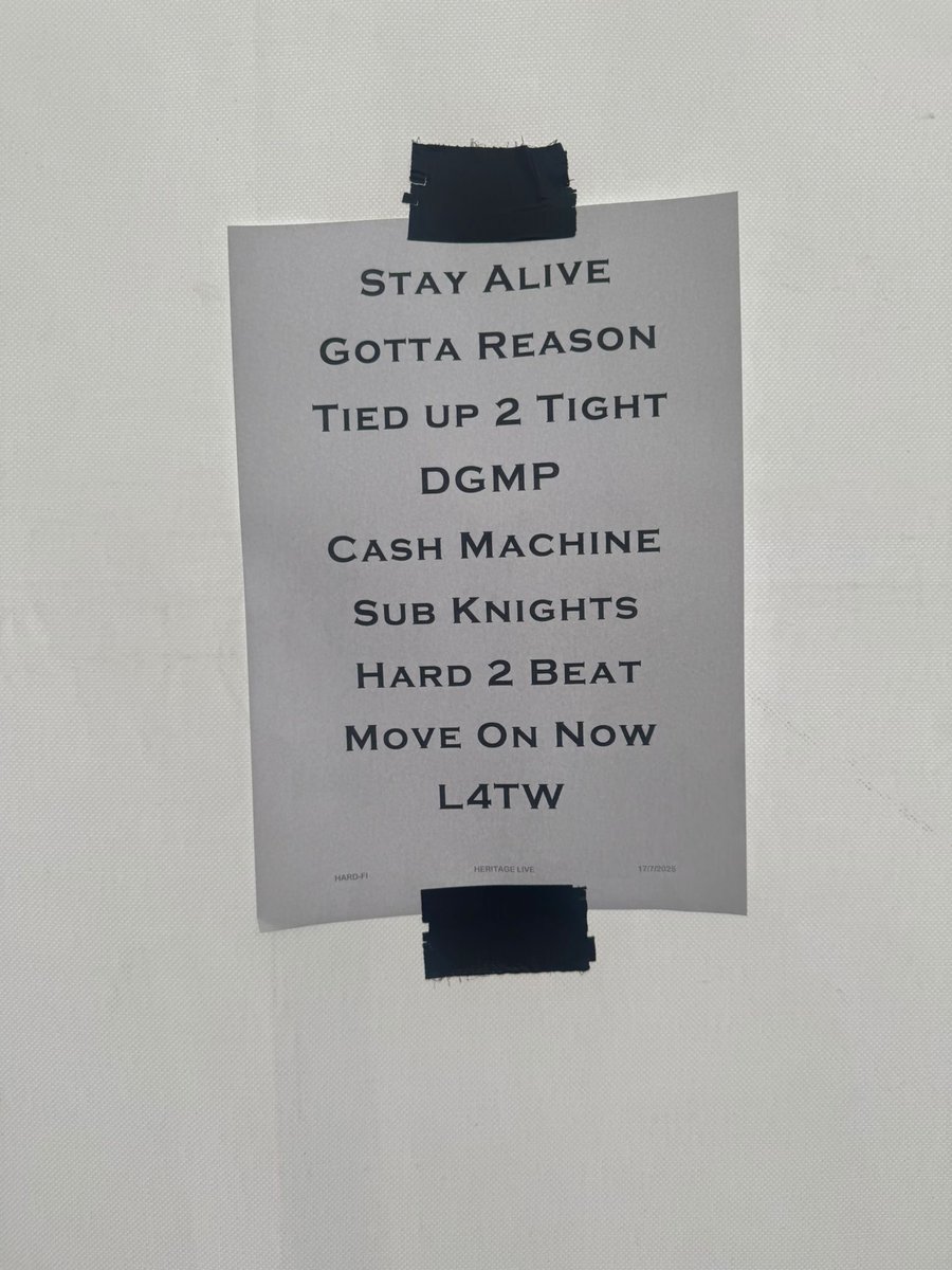 HARD_FI's tweet image. Fantastic to see you all at Heritage Live yesterday. Comment below and we'll pick someone at random and send you the set list #HeritageLive #Englefield #HARDFi #TheWombats #Doves #AlfieTempleman #SetList
📸 Simon Reed @musicalpictures.co.uk