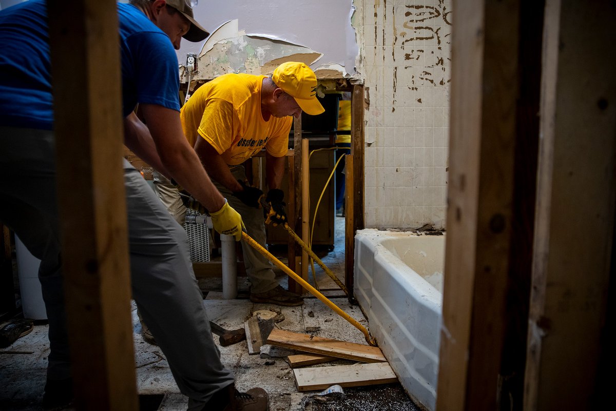 nc_missions's tweet image. For the next two weeks we are pushing to get as many volunteers as possible to finish up the mud out/tear out jobs in Durham after Tropical Storm Chantal. We have lodging, meals, showers and laundry for you. Sign up here: docs.google.com/forms/d/e/1FAI…