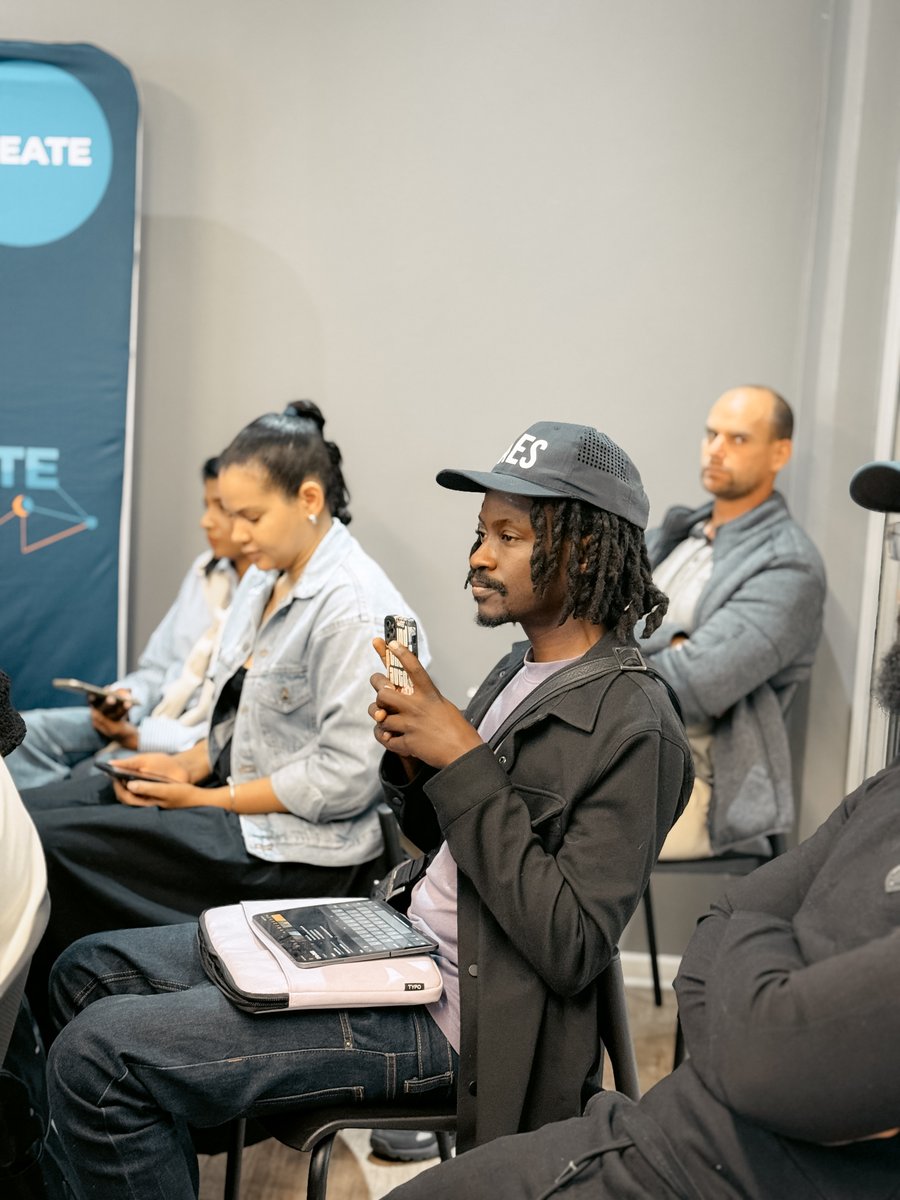 TshimologongIT's tweet image. The #IrishTechChallengeSA2025 information session in Durban brought the heat innovation, ambition & global collaboration in action!
Missed it? Catch the replay: youtu.be/XtGkCdx-6QI
Apply now: irishtechchallenge.co.za
#ITCSA25 #TechForGrowth #Collaboration #WitsForGood