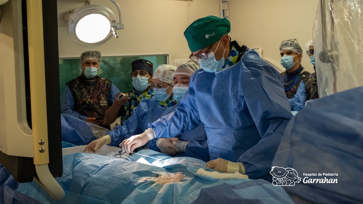 HospGarrahan's tweet image. Dos pacientes pediátricos fueron tratados con éxito en el Garrahan por malformaciones arteriovenosas cerebrales congénitas, una condición poco frecuente y de alta complejidad.
El hospital funciona con normalidad y cuenta con todo lo necesario para seguir siendo un referente en…