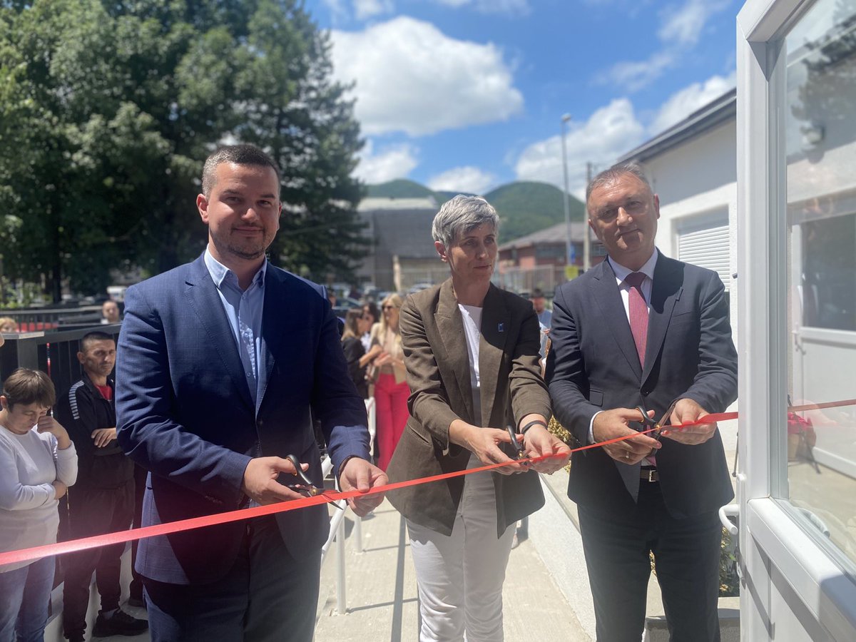 UNDP_Montenegro's tweet image. 🟣 Together with @MSSDCrneGore and @OpstinaBerane , we opened a new Day Care Centre for elderly & adults with disabilities.
The centre, with a capacity for 1️⃣5️⃣users, offers dignity, safety & independence – close to home.
➡️ One more step towards inclusive communities for all.