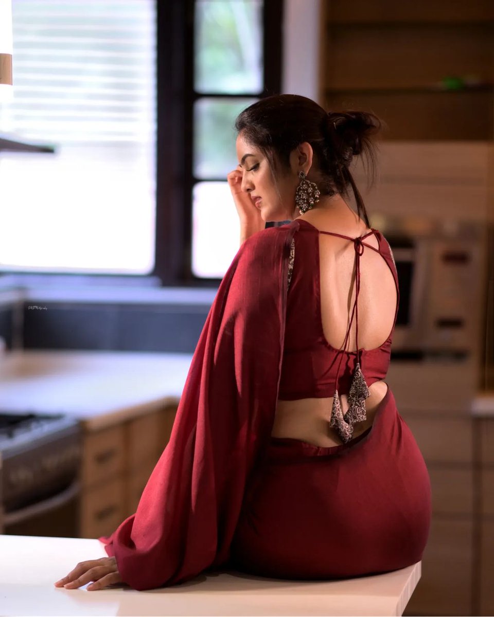 कितने अनमोल होते हैं 
ये अपनो के रिश्ते कोई याद भी ना करे तो भी इंतजार रहता है 🥰🥰