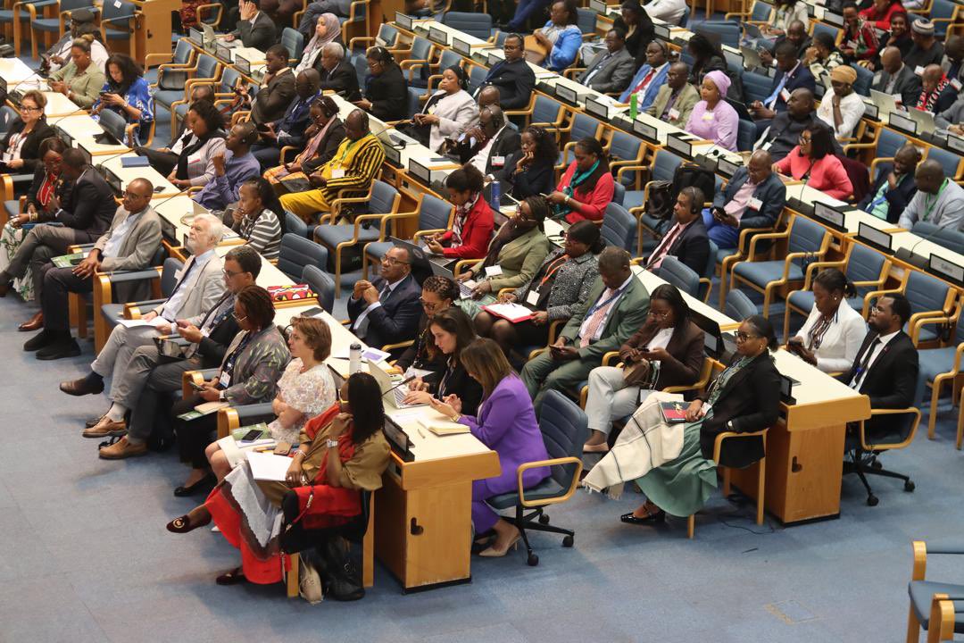mznaab's tweet image. Today at #AMCEN40 in Nairobi, I delivered remarks on behalf of @UNDPAfrica Regional Director @ahunnaeziakonwa, marking 40 years of continental cooperation on environment.
Since its founding, #AMCEN has helped shape Africa’s collective positions on climate and environmental…