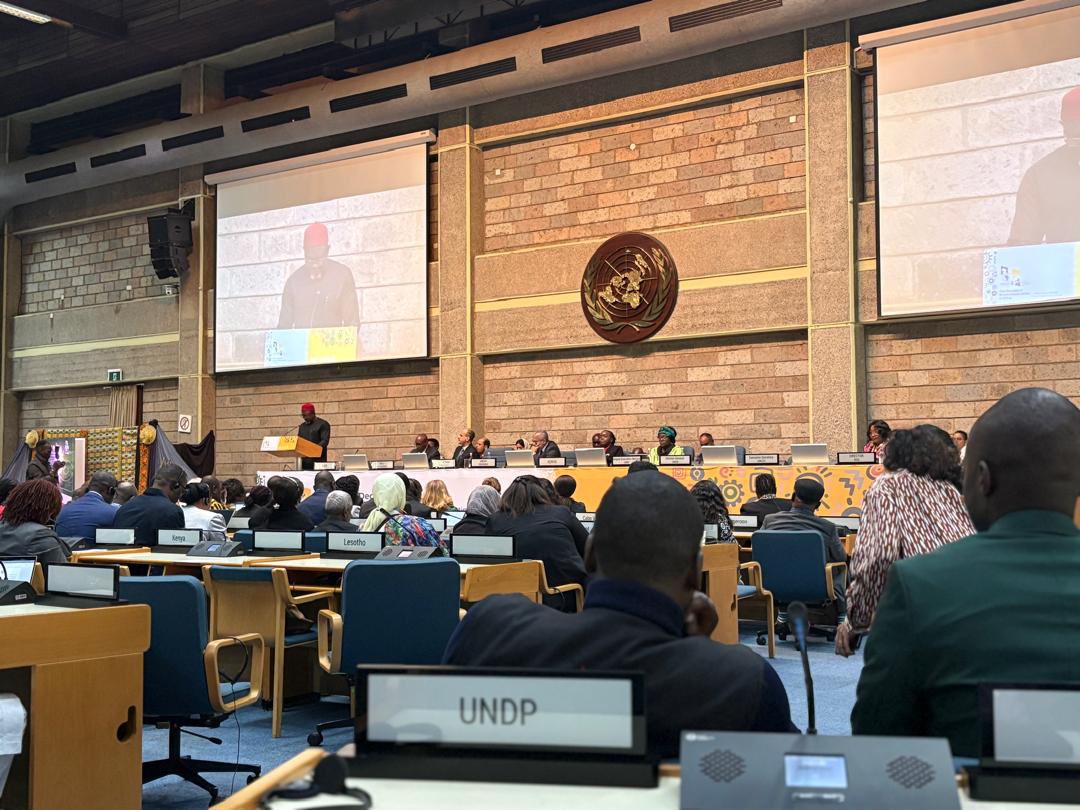 mznaab's tweet image. Today at #AMCEN40 in Nairobi, I delivered remarks on behalf of @UNDPAfrica Regional Director @ahunnaeziakonwa, marking 40 years of continental cooperation on environment.
Since its founding, #AMCEN has helped shape Africa’s collective positions on climate and environmental…