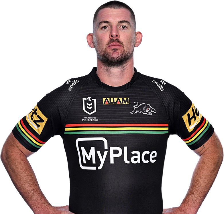 PeterVLang's tweet image. Thought he had a good game tonight.
Often maligned but looked busy in his short stint on the field.
Played like a 6’4 halfback at times with his passing game and the way he moved around the ruck in attack.
#PantherPride