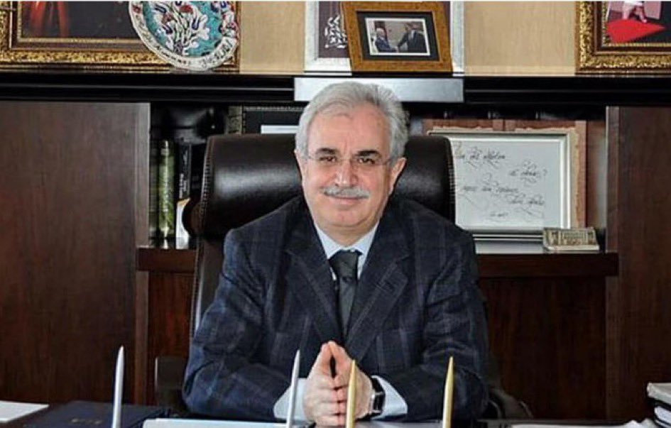 Erzurum Teknik Üniversitesi Kurucu Rektörü, YÖK üyesi(E)kıymetli ağabeyim Prof. Dr. Muammer Yaylalı hocamızın Rahmet-i Rahmana kavuştuğunu teessürle öğrendim. Allah’tan rahmet diliyorum. 
Ailesinin ve Yükseköğretim camiamızın  başı sağolsun. 

Mekânı cennet olsun.