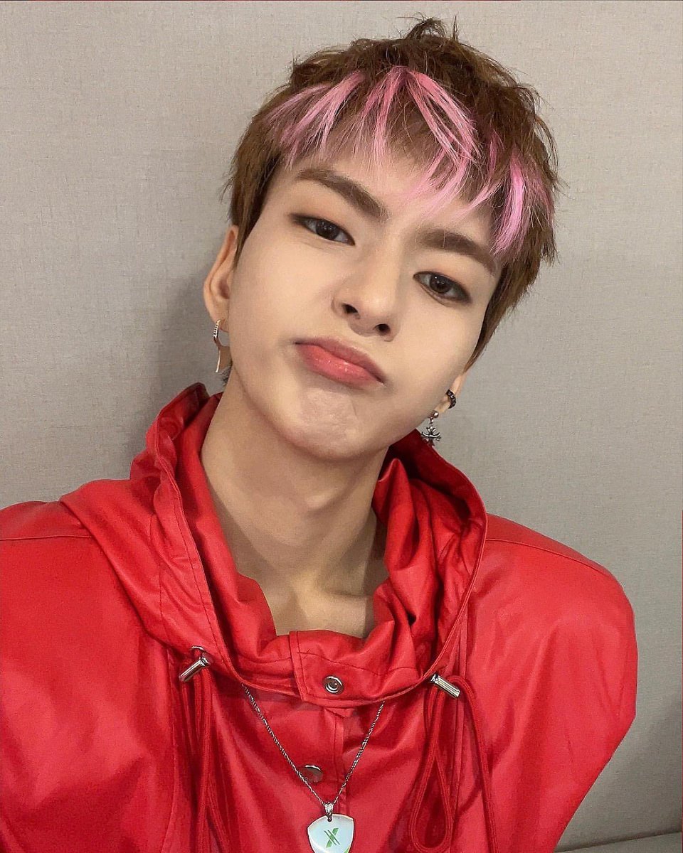 오또 tweet media