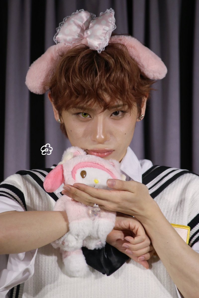 _BOM218's tweet image. 250718 ํผ์คํธ๋ฎค์ง
#XLOV #์์ค๋ฌ๋ธ #HARU #ํ๋ฃจ #ๆ็
