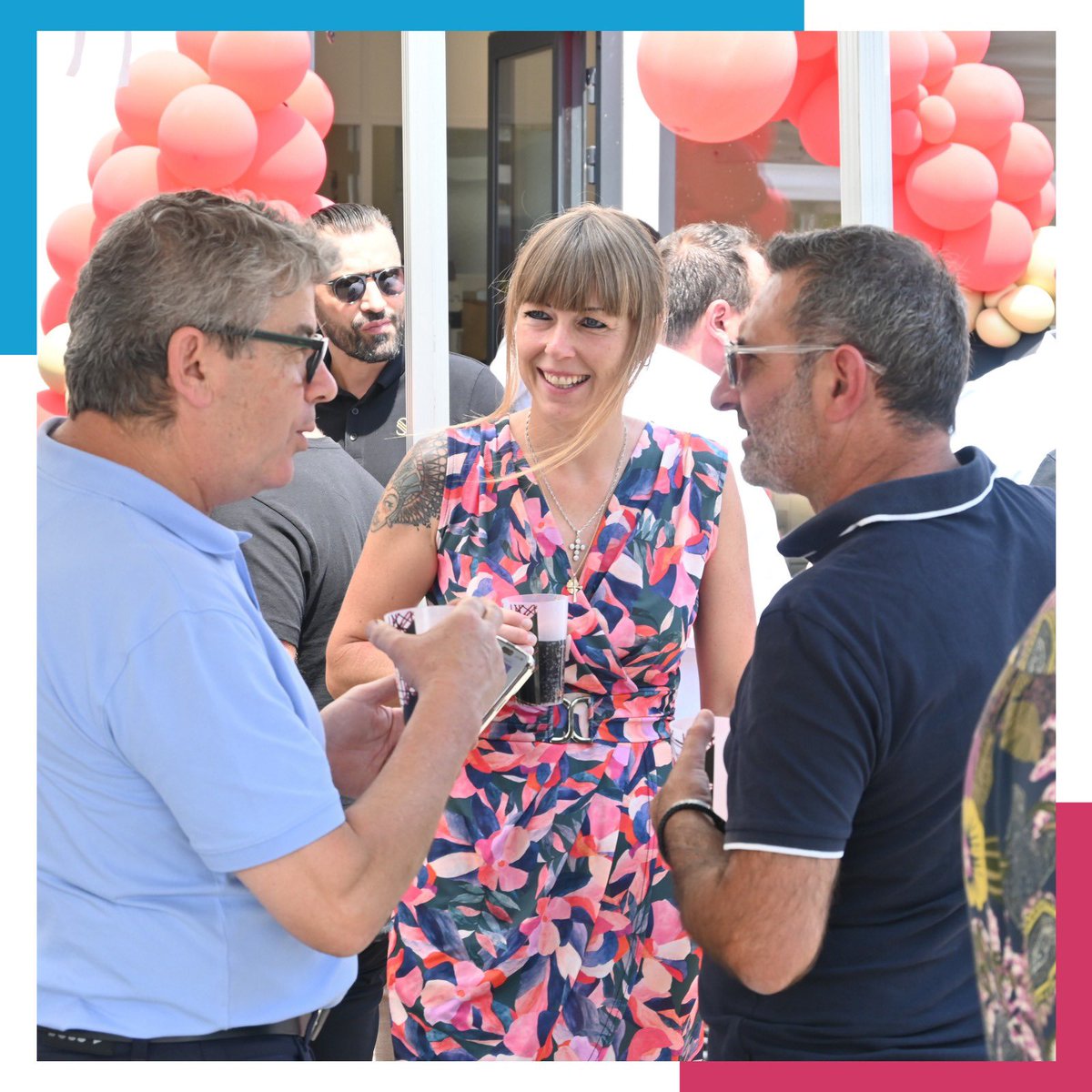 mc2i_solutions's tweet image. [Évènement client] 📸 

Ce midi, }mariellecharroin était présente pour l’inauguration des nouveaux bureaux d’ abn_facades à Bonson. ✨

Bravo à #abnfacades pour ce bel accomplissement 👏

Chez MC2I, nous sommes fiers d’accompagner des entreprises locales dans leur développement.