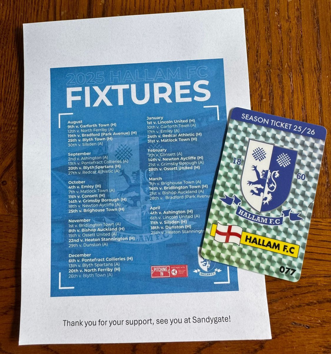 “Season Tickets!” 📣

With inspiration taken from old school Panini football stickers, these are available for collection from the 1860 Bar from 4pm this afternoon and are still on sale for those yet to buy! 

#HallamFC