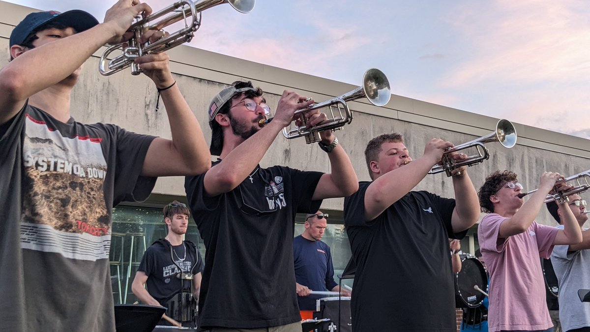 Liverpool Marching Programs (@lhs_marching) on Twitter photo The wind last night couldn't keep us down! We're used to the #LakeEffect ❄️🌬️ Having a great July rehearsal block and can't wait for band camp! <a href="/LCSDFineArts/">LCSD Fine Arts</a> <a href="/LCSDOfficial/">Liverpool CSD Official - New York State</a> <a href="/BrianaOBrienLHS/">Briana O’Brien</a> The wind last night couldn't keep us down! We're used to the #LakeEffect ❄️🌬️ Having a great July rehearsal block and can't wait for band camp! <a href="/LCSDFineArts/">LCSD Fine Arts</a> <a href="/LCSDOfficial/">Liverpool CSD Official - New York State</a> <a href="/BrianaOBrienLHS/">Briana O’Brien</a>