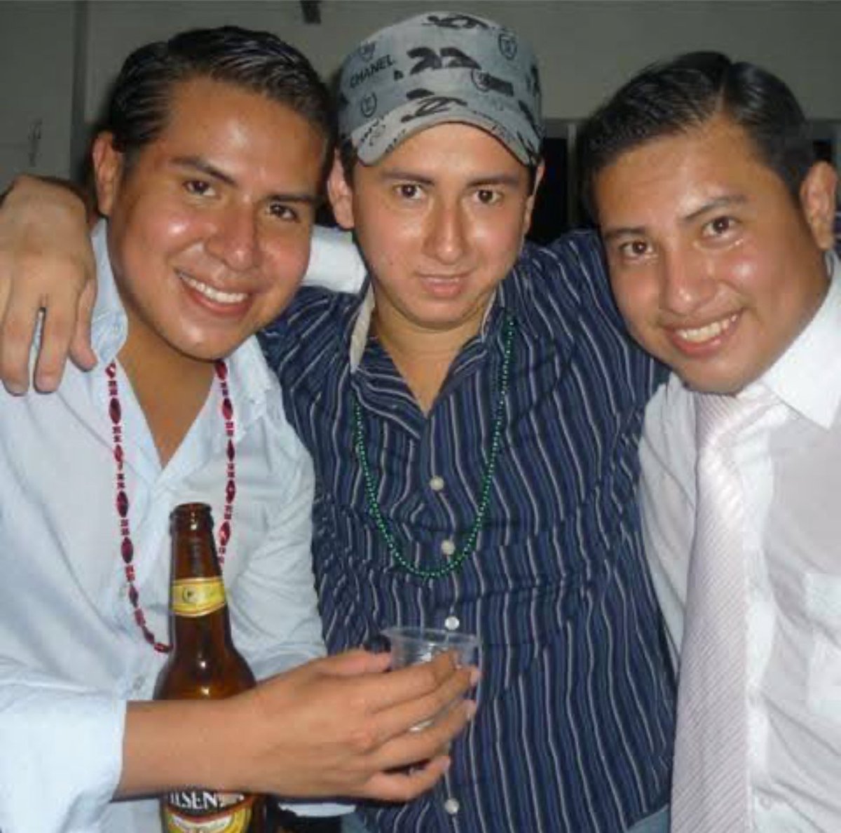 Xavier Jordan (@xavierjordanm) on Twitter photo Ecuador !!
Esta foto será explicada en la <a href="/FiscalizacionAN/">Fiscalización AN</a>.
Mi equipo jurídico en USA está recopilando información para cuando me reciban en la comisión de fiscalización.
Vamos hablar claro y con la verdad no con cuentos chinos.
La Familia se Respeta ..
🥚 🥚 🥚 Ecuador !!
Esta foto será explicada en la <a href="/FiscalizacionAN/">Fiscalización AN</a>.
Mi equipo jurídico en USA está recopilando información para cuando me reciban en la comisión de fiscalización.
Vamos hablar claro y con la verdad no con cuentos chinos.
La Familia se Respeta ..
🥚 🥚 🥚
