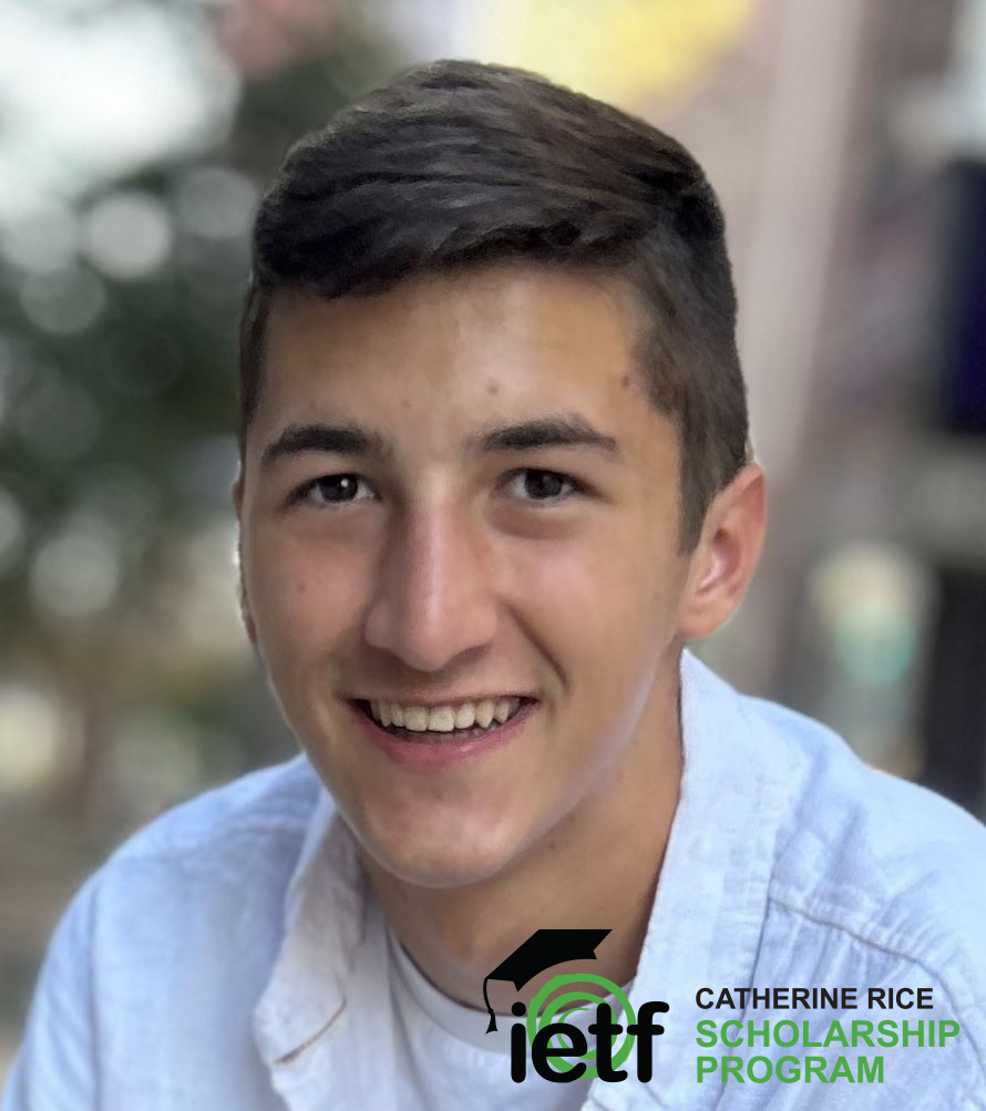 Ronan always knew his life would be a little more difficult because of his essential tremor. He was diagnosed at age 3. Today he is not ashamed of his condition and takes the time to explain it to others.  He is one of our 2025 scholarship recipients. essentialtremor.org/?scholarship_r…