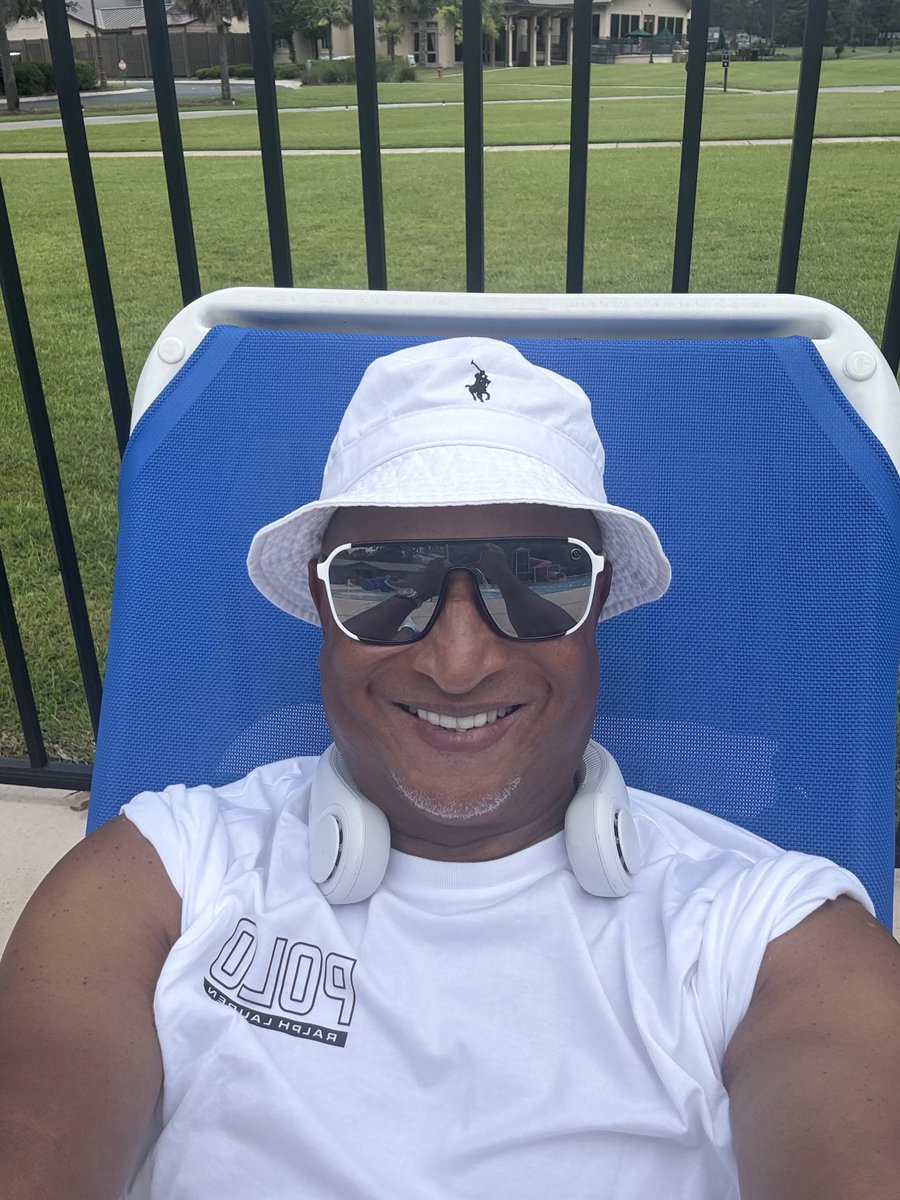 stephengpeters's tweet image. Summer is moving quickly! Hope you are enjoying this time wherever you may be…#BeaLight&amp;amp;CreateMoreLight💡