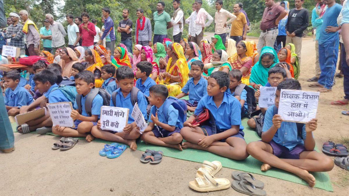 <a href="/BJP4India/">BJP</a> शर्म करो बीजेपी सरकार छत्तीसगढ़ में शिक्षा व्यवस्था को गर्त मे डाल दिये

कब होगी मोदी की गारंटी 57 हजार शिक्षक भर्ती शुरू ?

 पद को तो पूरा समाप्‍त कर दिये😇
 <a href="/narendramodi/">Narendra Modi</a> <a href="/AmitShah/">Amit Shah</a> <a href="/EduMinOfIndia/">Ministry of Education</a> <a href="/vishnudsai/">Vishnu Deo Sai</a> <a href="/ChhattisgarhCMO/">CMO Chhattisgarh</a> <a href="/brijmohan_ag/">Brijmohan Agrawal</a> <a href="/drramansingh/">Dr Raman Singh</a> <a href="/bhupeshbaghel/">Bhupesh Baghel</a>