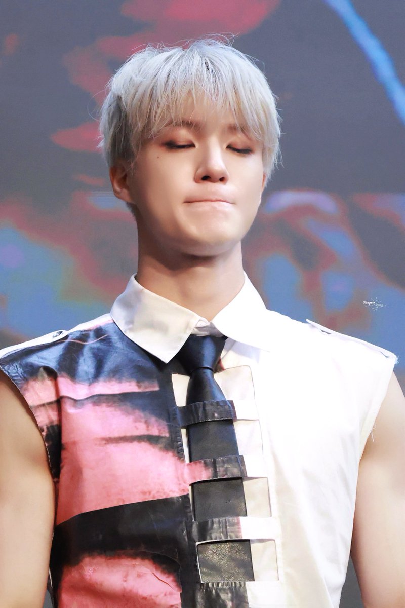 TASOGARE_0423's tweet image. 250718 ์ ํ์
์ด์ํฐ ํฌ์ธ
#์ ๋
ธ #JENO #NCTDREAM #NCT