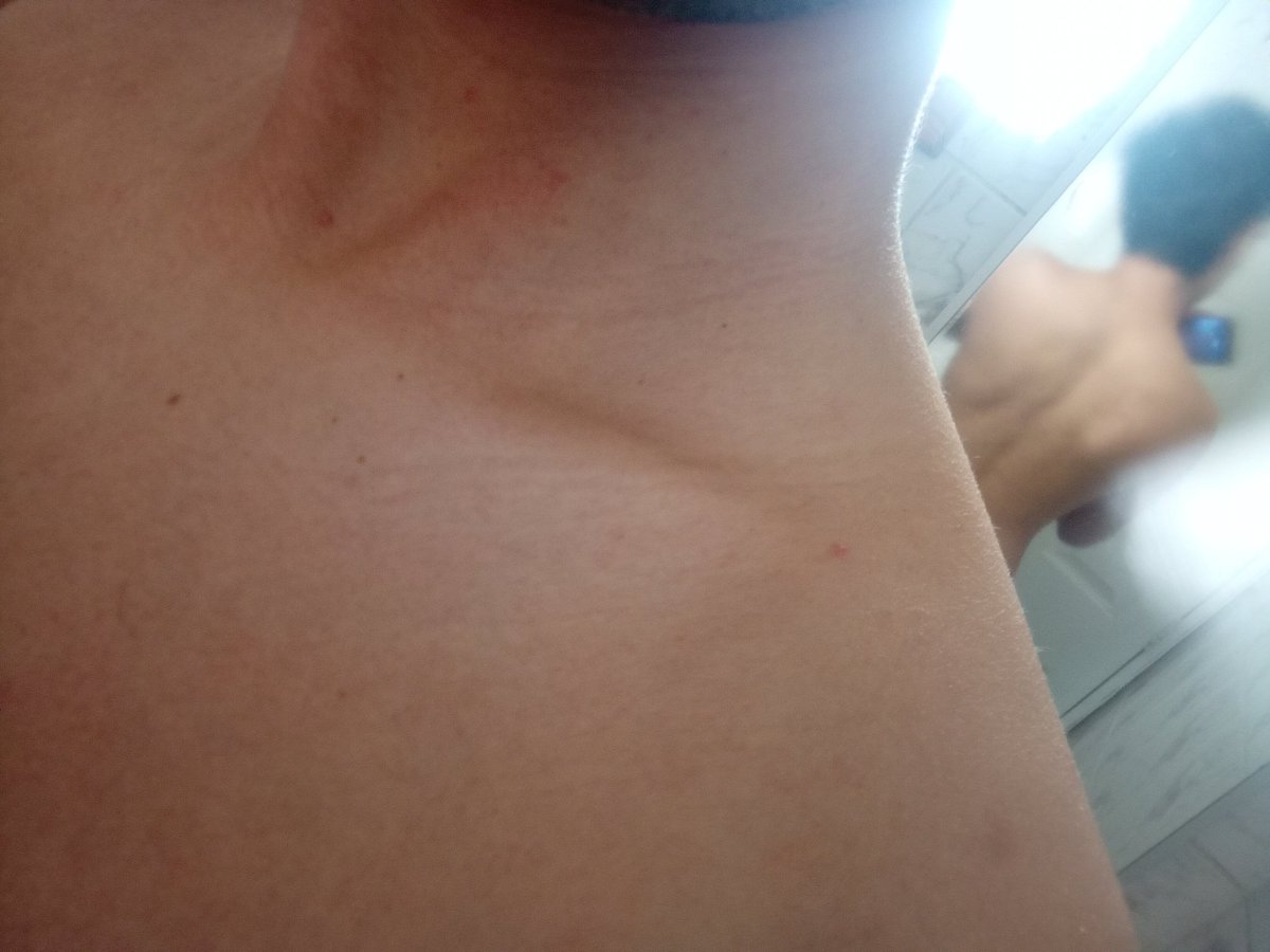 V_E_A52's tweet photo. Solo en casa 
Alguna que me venga a hacer compañía 
Estoy muy solo y caliente 
Estoy dispuesto a lo que quiera hacer conmigo 🥺🫦🫦 https://t.co/m8spfErvNP