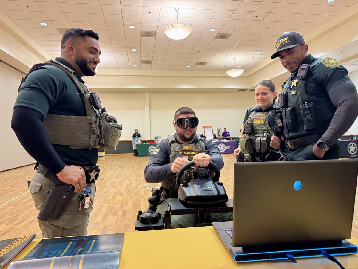 JDCHospital's tweet image. Empowering teens, saving lives. This July, Joe DiMaggio Children’s Hospital, @safekids Broward County, @browardsheriff, and @mhshospital brought Teen Safety Summits to Broward, covering CPR, internet safety, drug prevention & more. Real skills. Real impact. 👏