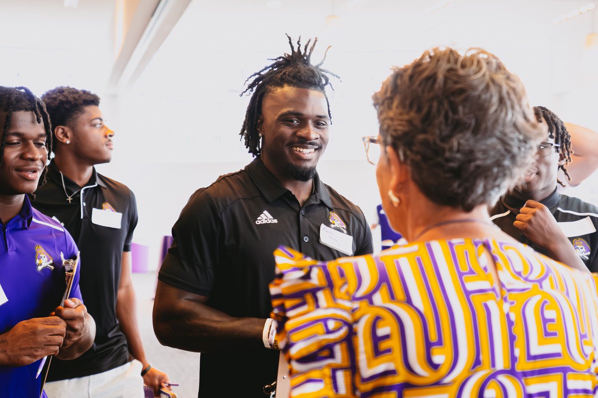 ECUPiratesFB's tweet image. SABRE Brand Night: Learning how to connect with people and businesses 🏴☠️