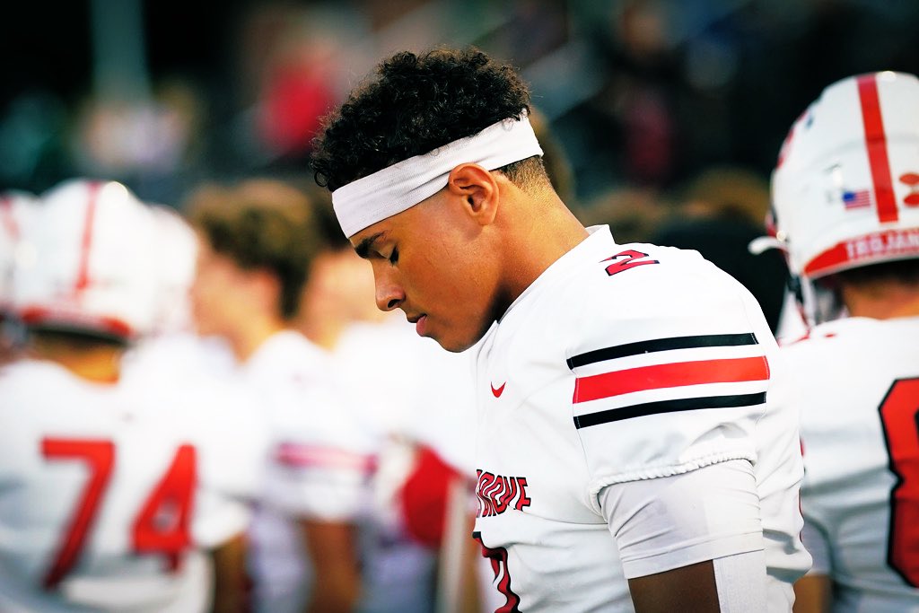 5 weeks until Friday Night Lights! 
Senior Season Loading…. <a href="/CGTrojanFootbal/">CG Trojan Football</a> 
<a href="/DominickBarry10/">Dominick Barry</a>