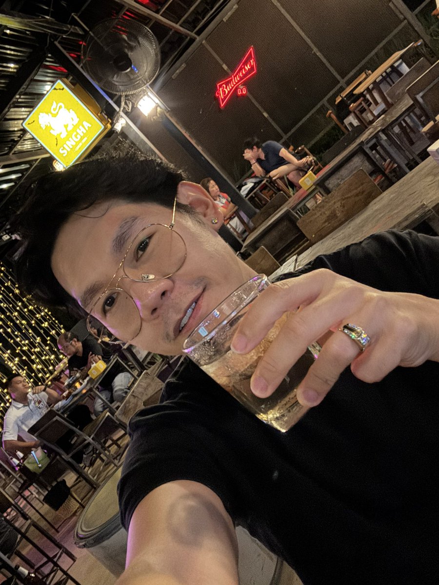 เอ้าชนนน