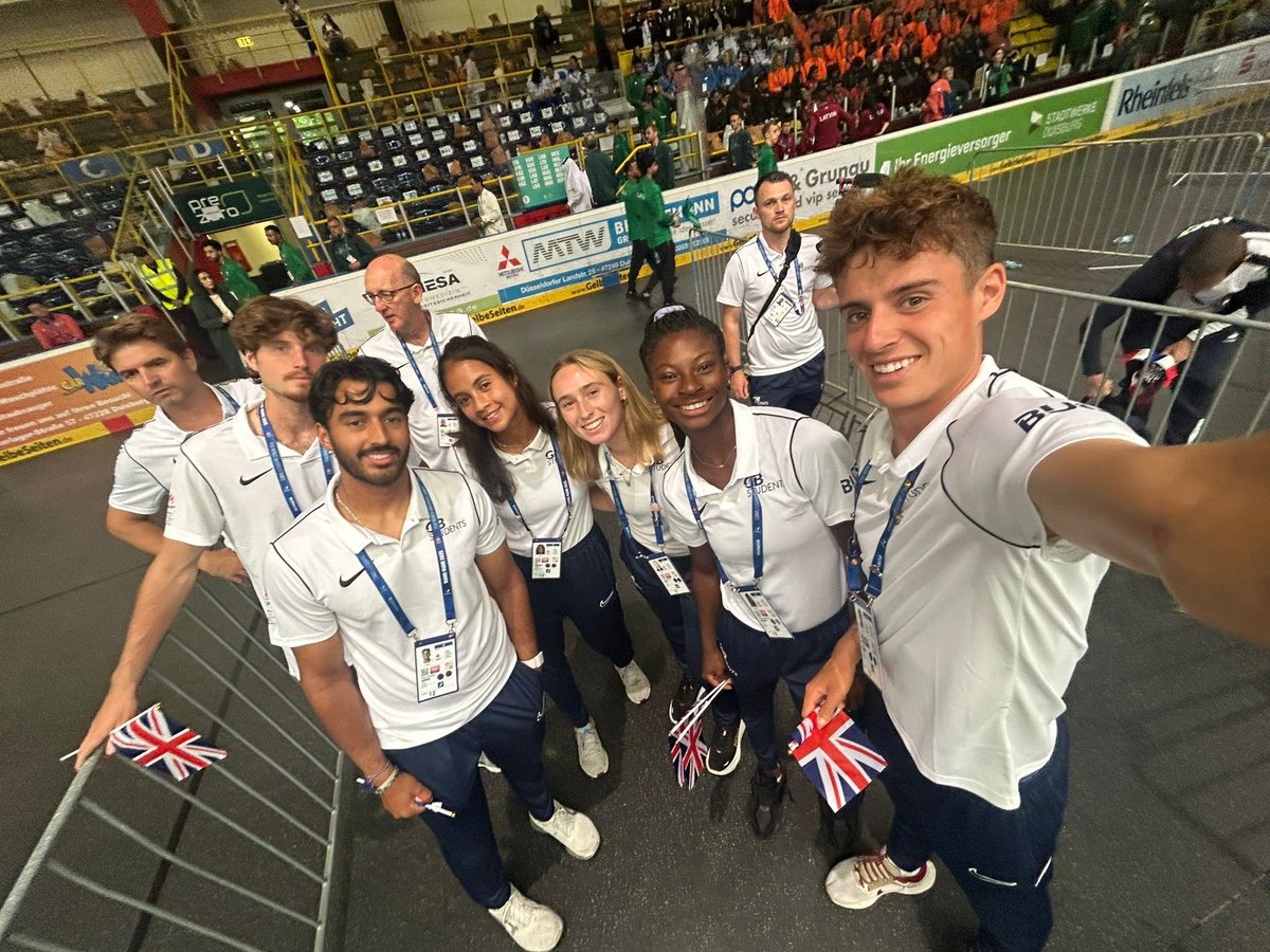 FSUMTennis's tweet image. Jamie Connel is representing Great Britain at the World University Games βΌοΈβΌοΈ
Jamie is competing in singles, doubles, and mixed doubles
After a singles win yesterday, Jamie will compete later today in doubles πΎ
#OneTribe