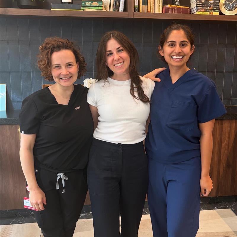WCM_OBGYN's tweet image. Join us in welcoming Dr. Rachel Friedlander, our newest Maternal-Fetal Medicine Fellow! She is returning to familiar ground as she earned her doctoral degree here @WeillCornell. She recently completed her residency at @NUFeinbergMed, and we&apos;re thrilled to have her on the team!