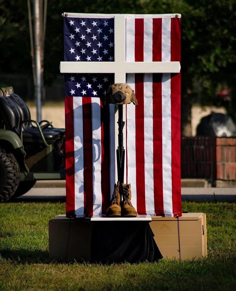 op_hawkeye's tweet photo. 7.18.2020 ~ Sergeant Major Chris Callan ๐บ๐ธ
#OpHawkeyeRemembers
#RINationalGuard #19thSFG #LibertyJumpTeam #BronzeStar #DeOppressoLiber #supportourSOFcommunity #Operation_Hawkeye
๐ https://t.co/O8FNdrJYfK
๐ฐ https://t.co/y2YYPk2zj0 https://t.co/GTnFAPbYs0