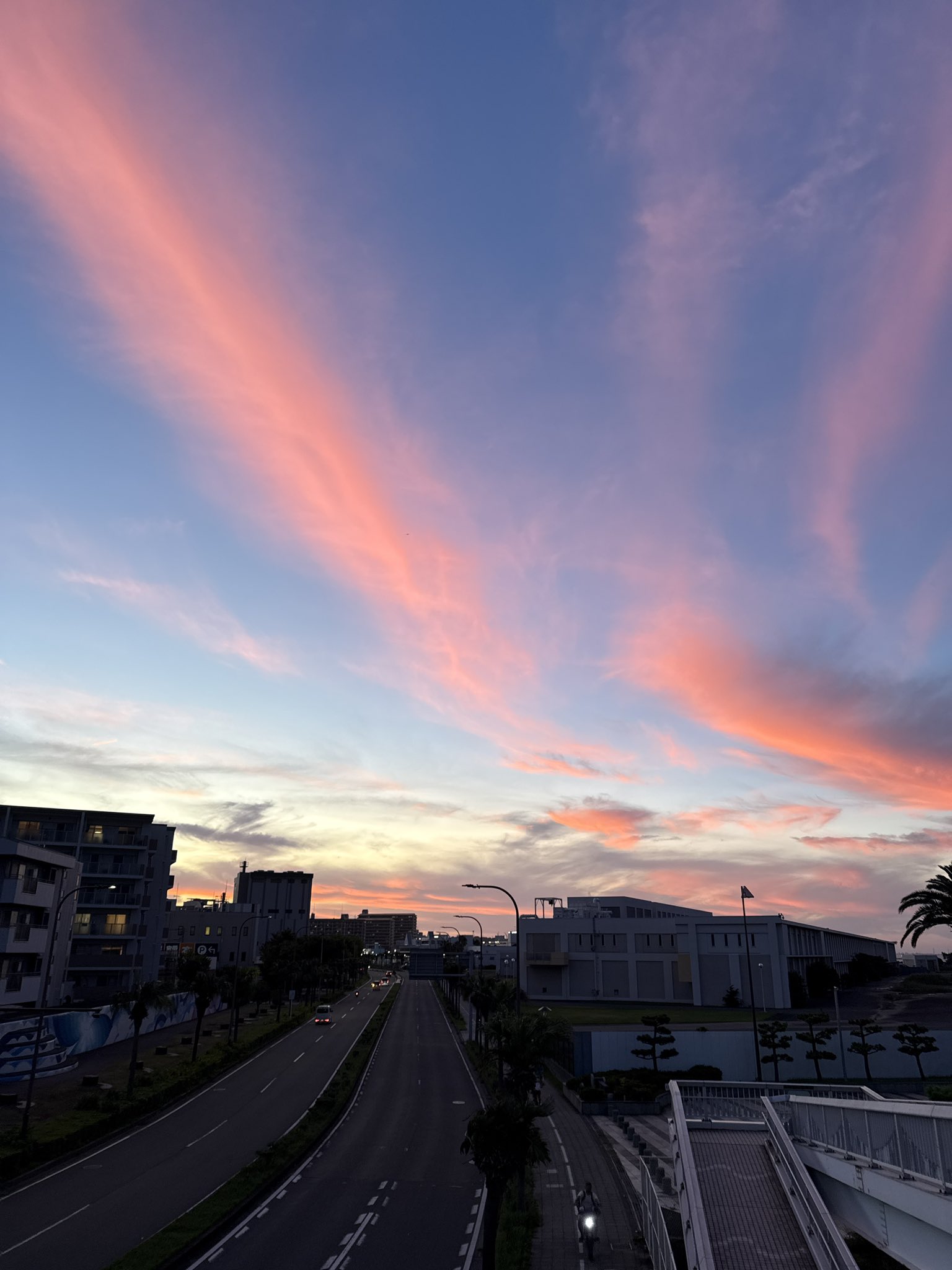 夕焼けの詩 Amazon.co.jp: 夕焼けの詩 57 (ビッグコミックス) : 西岸 良平: 本