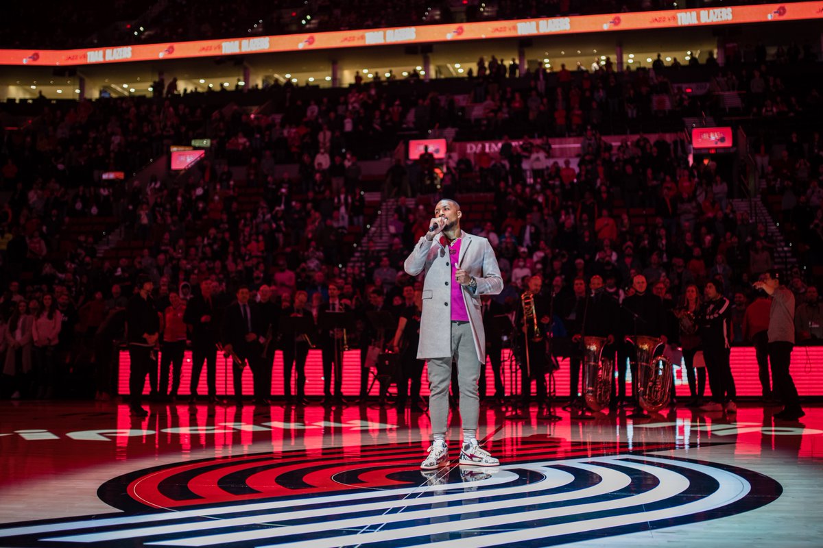 johncanzanobft's tweet image. Damian Lillard is returning to Rip City.
His old neighbors are celebrating.
Column: bit.ly/3TQ19eW